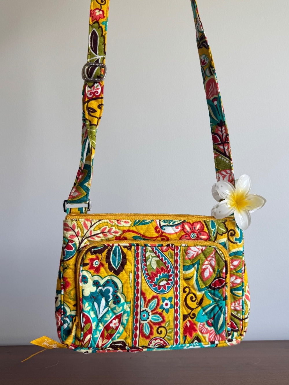 Vera Bradley Provencal Small Adjustable Crossbody Zip Up Bag Vintage